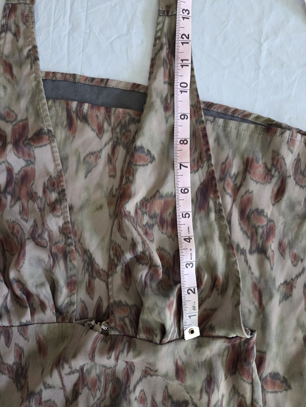 WHOWHATWEAR Floral Open Back Halter Plunge Maxi Dress Size 4 - Picture 10 of 15